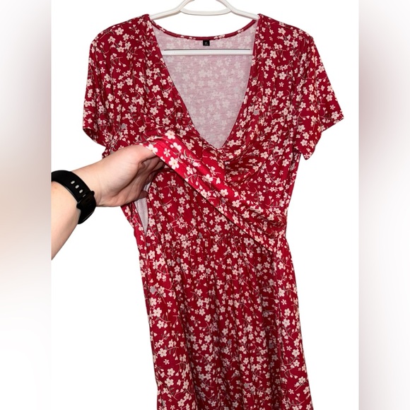 Women’s Red & White Short Sleeve Floral Pattern V-Neck Maternity Dress. Size XL. - Picture 3 of 8